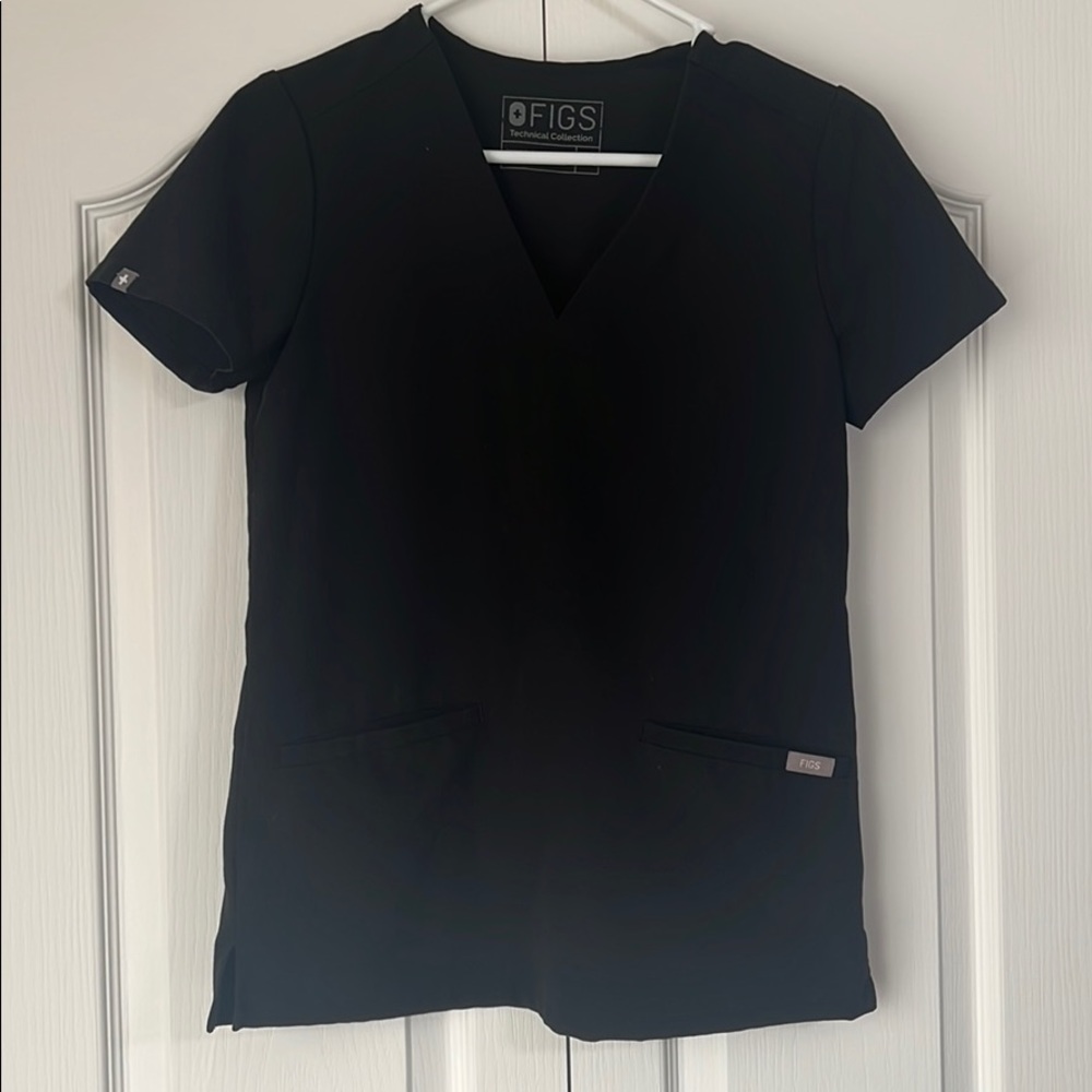 Figs Scrub Top
